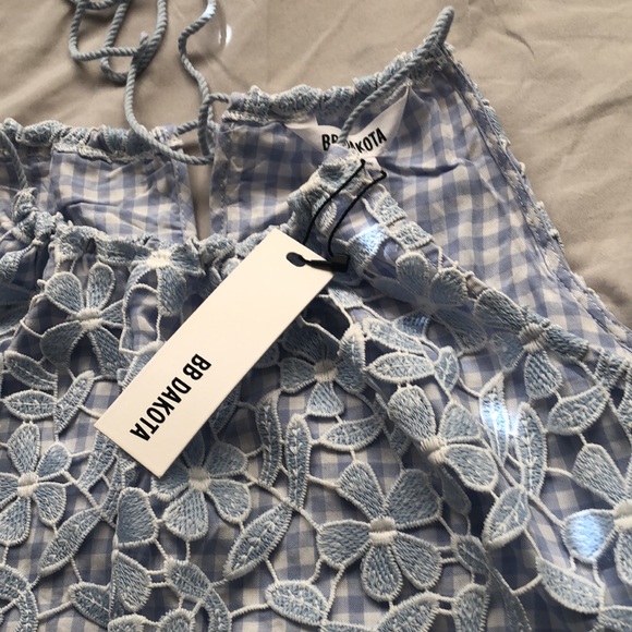 BB Dakota Tops - BB Dakota top